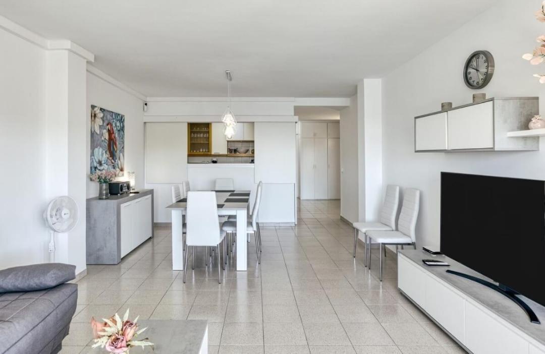 Apartamento Con Vistas A Mar Y Canal. Empuriabrava Dış mekan fotoğraf